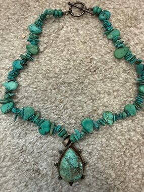 Turquoise Beaded Pendant Necklace - Women Jewelry